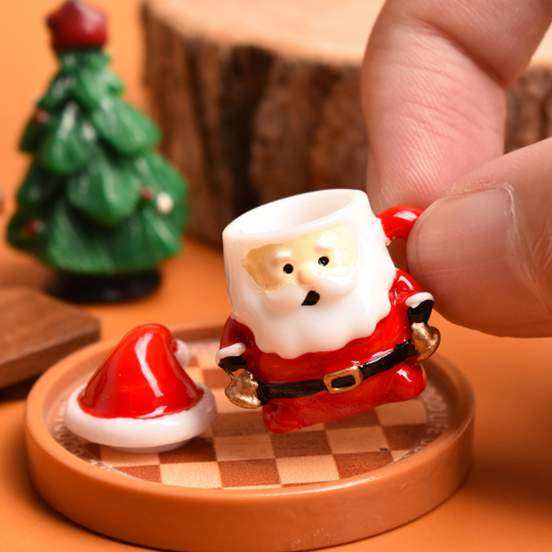 Mini Santa Teacup Ornament - R - Bonsai Garden Ornaments recension och pris